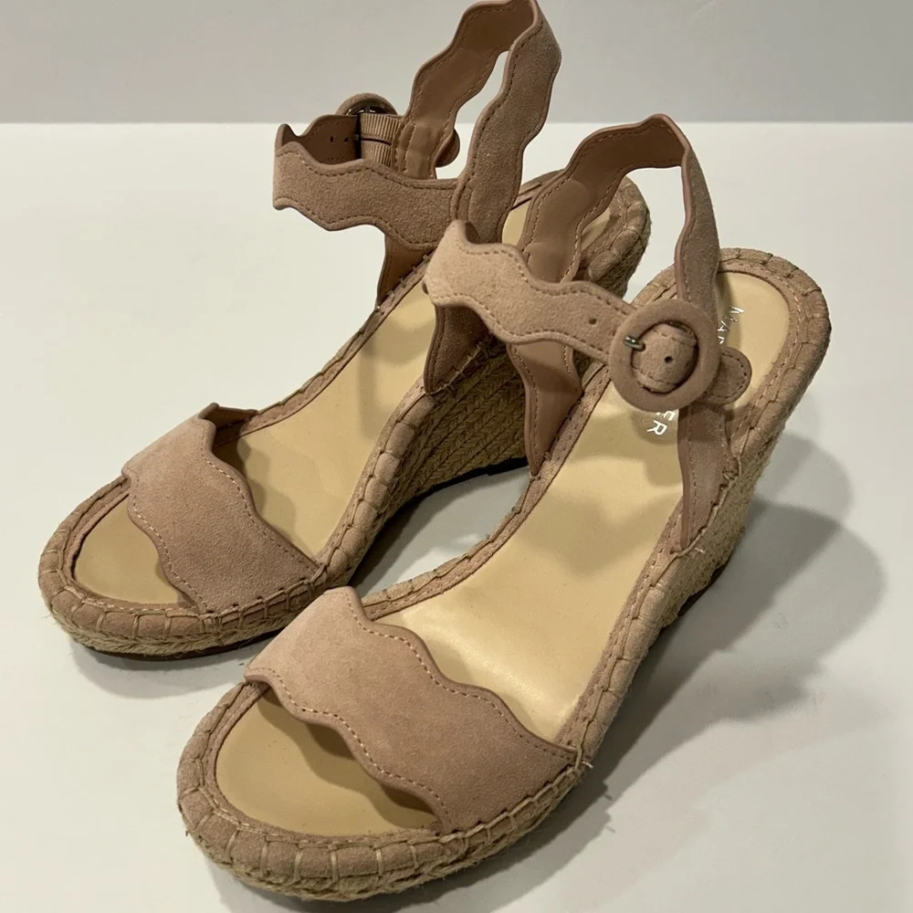 MARC FISHER wedges - size 9.5‎